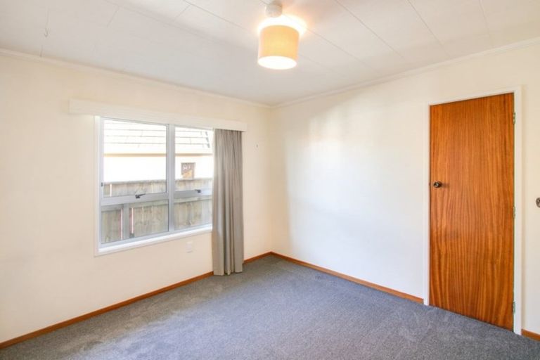 Photo of property in 11 Trigg Crescent, Taradale, Napier, 4112