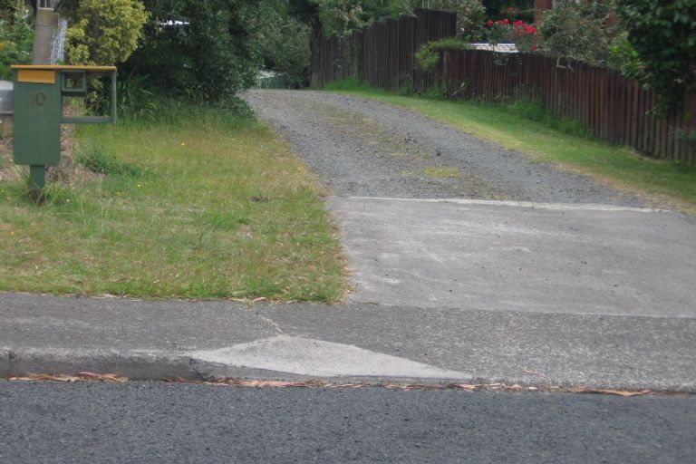 Photo of property in 10 Morriggia Place, Bayview, Auckland, 0629