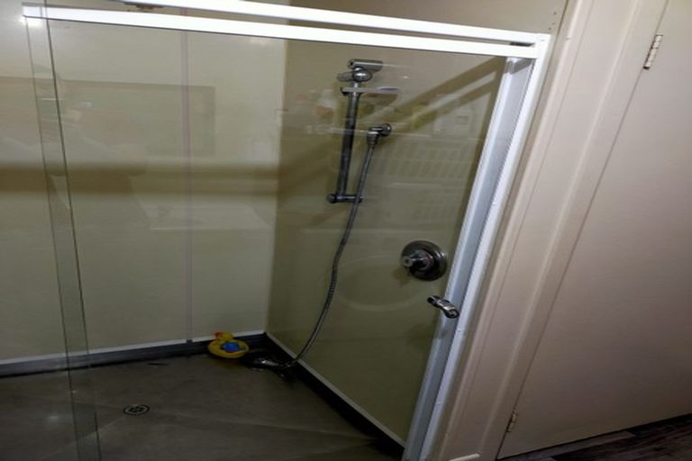 Photo of property in 27 Mccoll Street, Vogeltown, Wellington, 6021