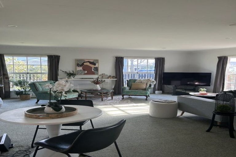 Photo of property in 14 Tomes Road, St Albans, Christchurch, 8052