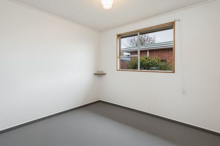 Photo of property in 32d Rutherford Street, Caversham, Dunedin, 9012