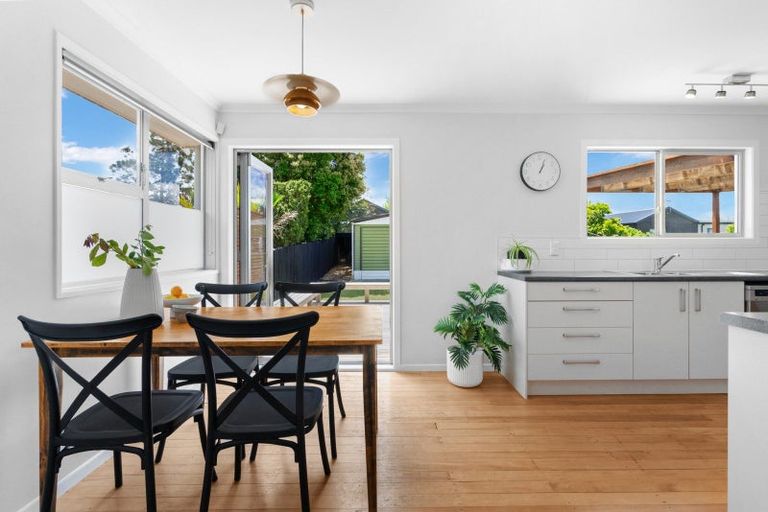 Photo of property in 49 West View Crescent, Onerahi, Whangarei, 0110