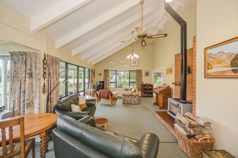 Photo of property in 376 Awamoa Road, Awamoa, Oamaru, 9495