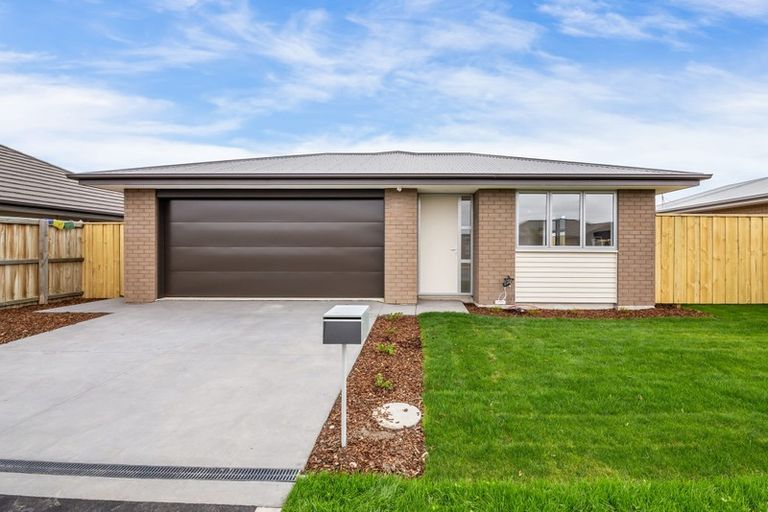 Photo of property in 19 Chandler Way, Rolleston, 7615