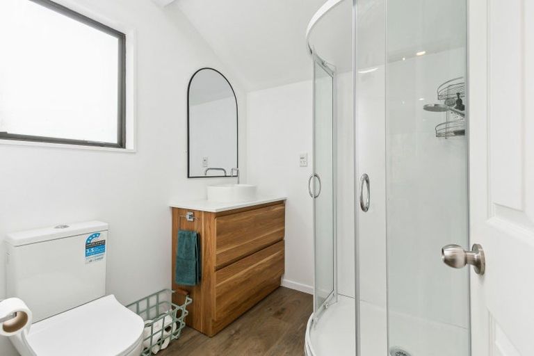 Photo of property in 13 Chastudon Place, Tawa, Wellington, 5028