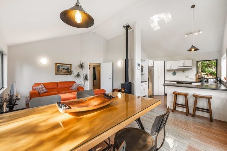 Photo of property in 65 Duck Creek Road, Stillwater, Silverdale, 0993