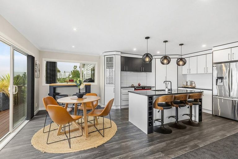 Photo of property in 152 Endeavour Drive, Whitby, Porirua, 5024