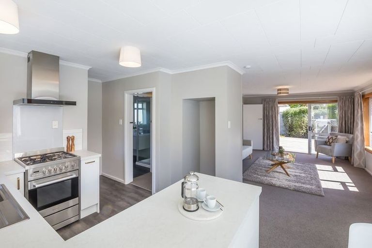 Photo of property in 1/304 Withells Road, Avonhead, Christchurch, 8042