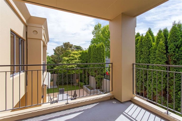 Photo of property in 77a Watford Street, Strowan, Christchurch, 8052