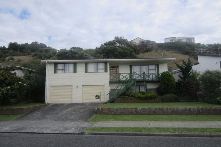 Photo of property in 66 Fyvie Avenue, Tawa, Wellington, 5028