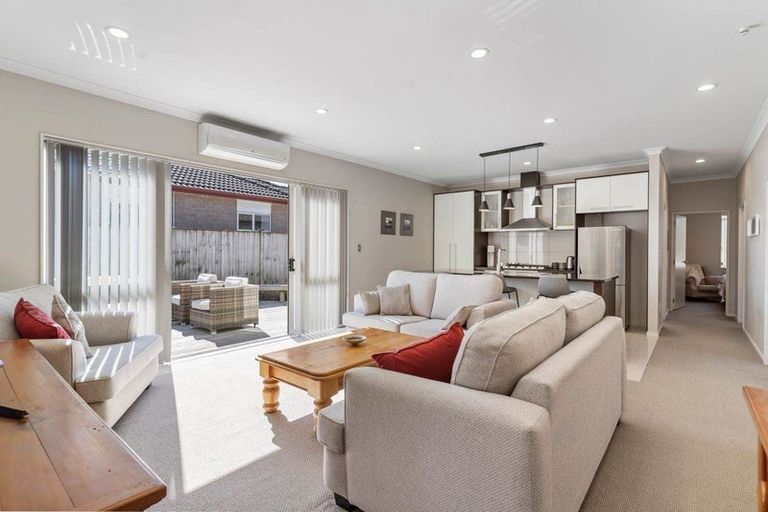 Photo of property in 13 Dromoland Drive, Flat Bush, Auckland, 2019