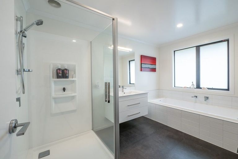 Photo of property in 90 Iwa Street, Mapua, 7005