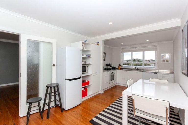 Photo of property in 72 Lorna Street, Lynmouth, New Plymouth, 4310