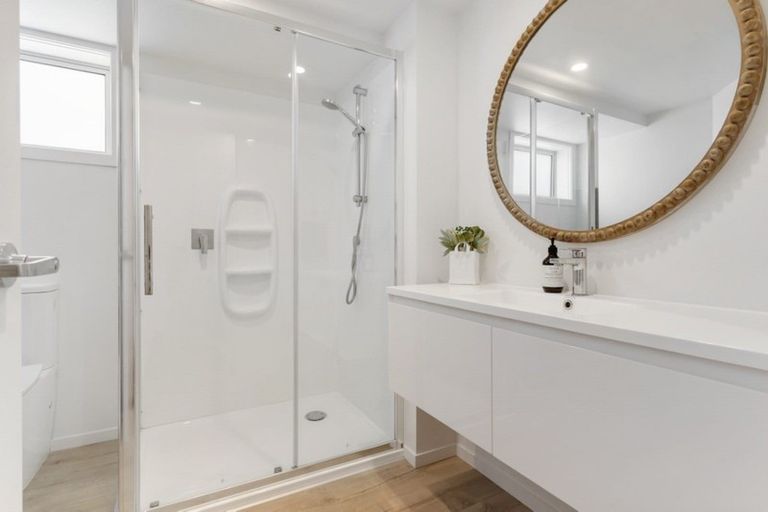 Photo of property in 115b Esplanade Drive, Whangamata, 3620