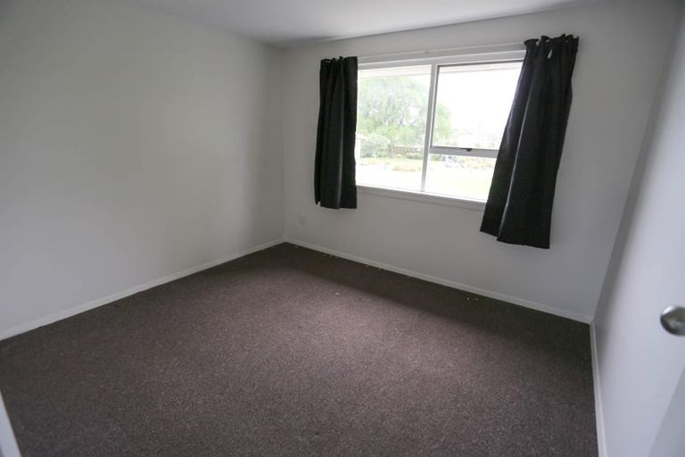 Photo of property in 2/2 Peverel Street, Riccarton, Christchurch, 8011