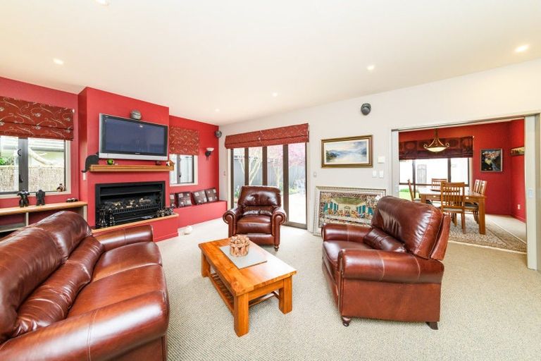 Photo of property in 44 Ihaka Street, Hokowhitu, Palmerston North, 4410