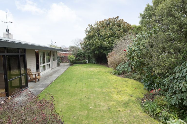 Photo of property in 40 Epsom Road, Hokowhitu, Palmerston North, 4410