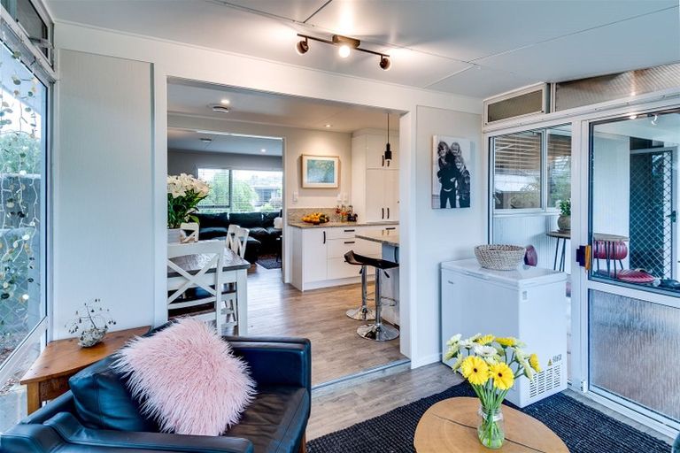 Photo of property in 6 Trigg Crescent, Taradale, Napier, 4112