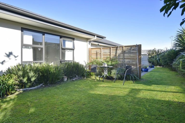 Photo of property in 90 Aston Drive, Waimairi Beach, Christchurch, 8083
