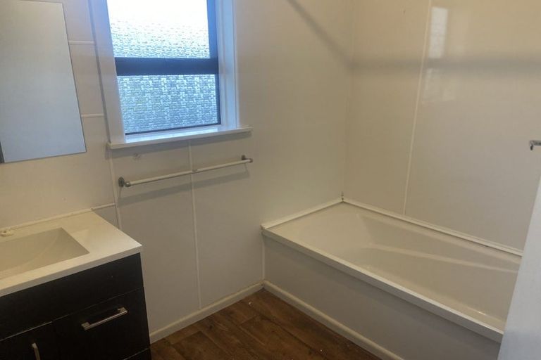 Photo of property in 10 Richmond Street, Maraenui, Napier, 4110