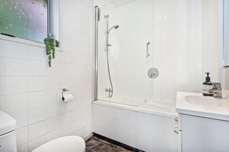 Photo of property in 8b Clark Road, Te Kamo, Whangarei, 0112