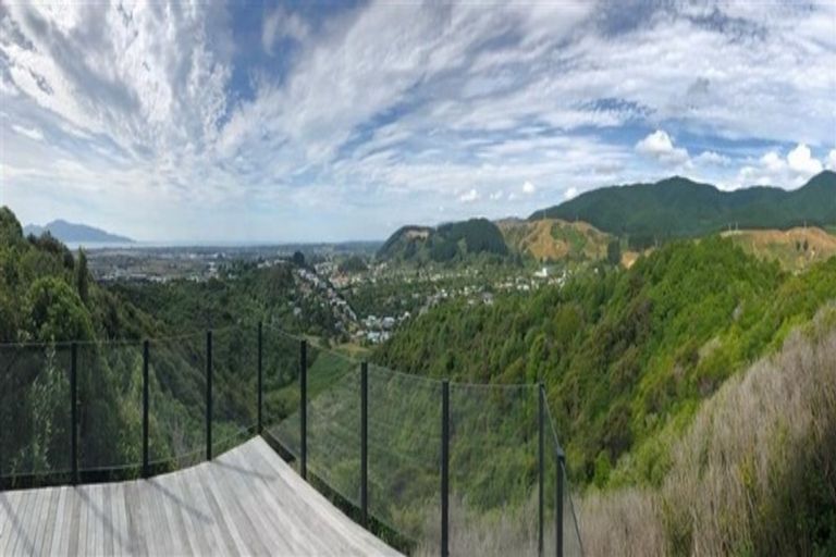 Photo of property in 91 Panorama Drive, Paraparaumu, 5032