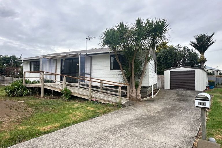 Photo of property in 11 Uenuku Place, Waitara, 4320