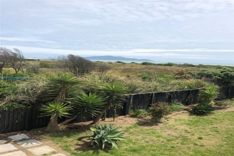 Photo of property in 13 Rodney Avenue, Te Horo Beach, Otaki, 5581