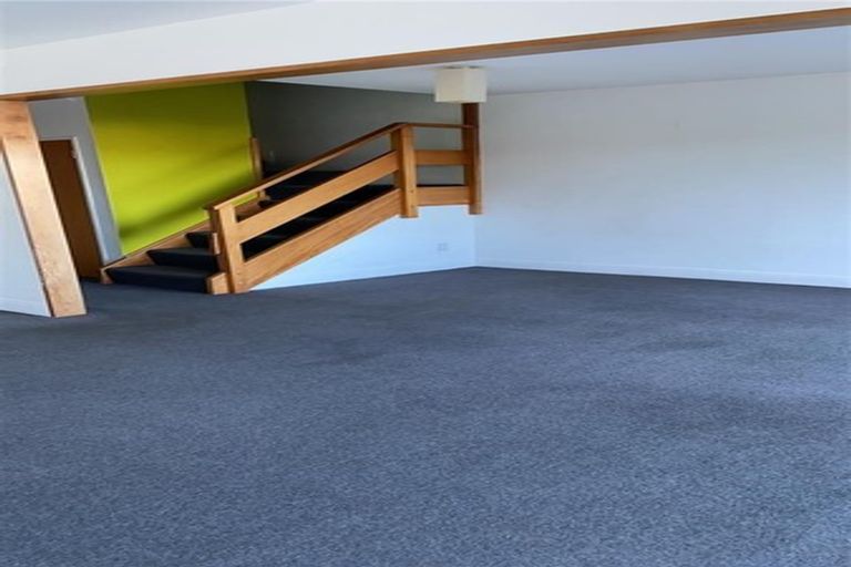 Photo of property in 22 Stafford Street, Mount Victoria, Wellington, 6011