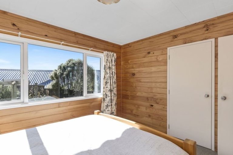 Photo of property in 33b Bould Street, Johnsonville, Wellington, 6037