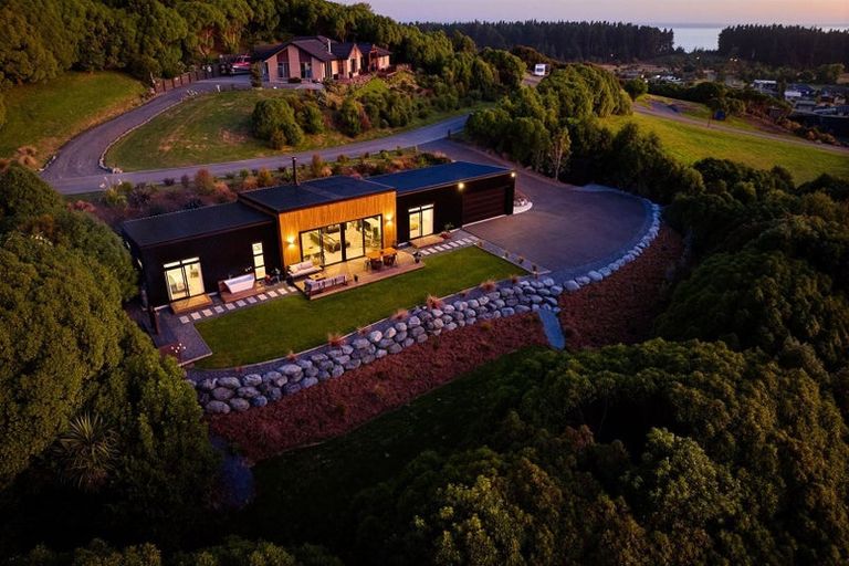 Photo of property in 3 Ingles Drive, Kaikoura Flat, Kaikoura, 7371