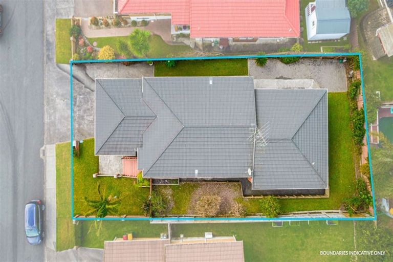 Photo of property in 31 Petrel Place, Massey, Auckland, 0614