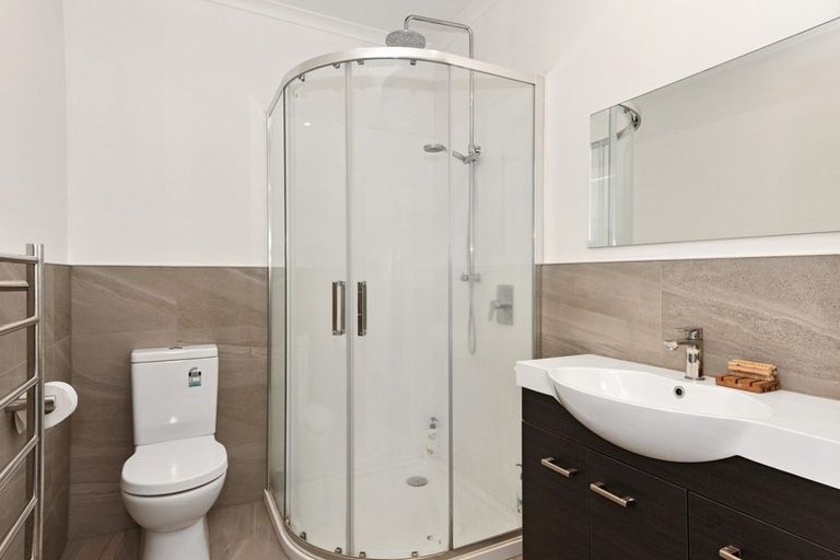 Photo of property in 92 Nixon Street, Hamilton East, Hamilton, 3216