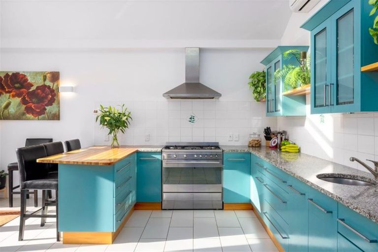 Photo of property in 53 Longhurst Terrace, Cashmere, Christchurch, 8022