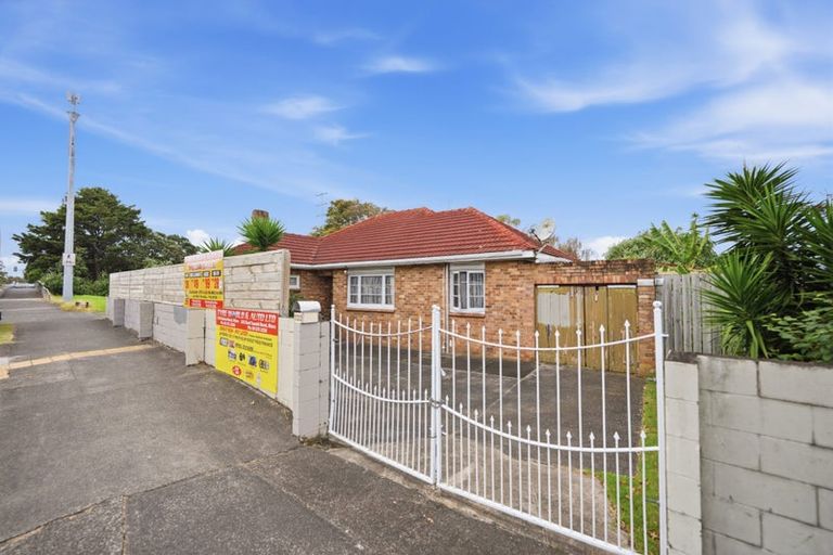 Photo of property in 133 East Tamaki Road, Papatoetoe, Auckland, 2025