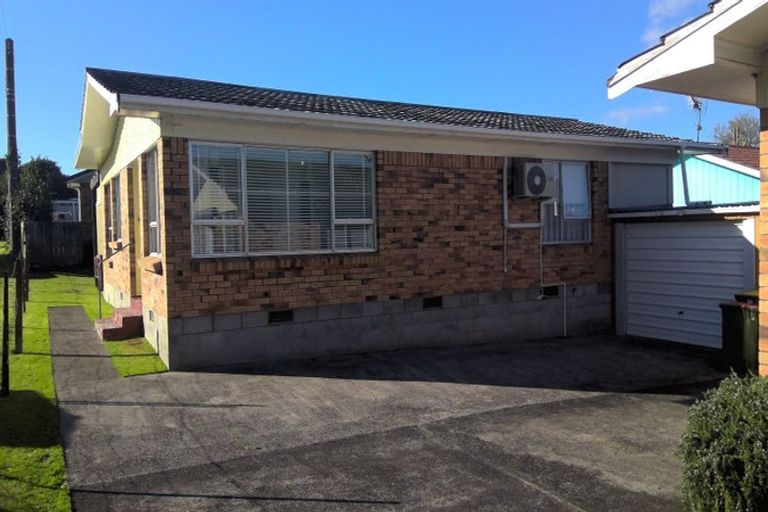 Photo of property in 3/60 Great South Road, Papakura, 2110