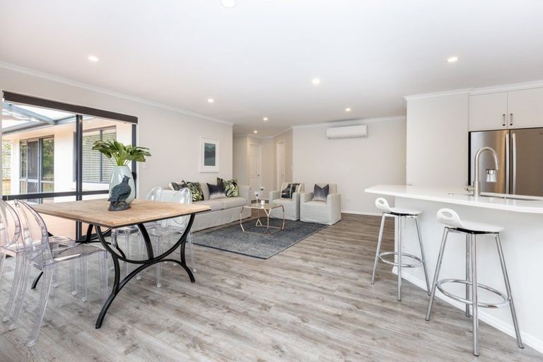 Photo of property in 22 Arataki Road, Havelock North, 4130