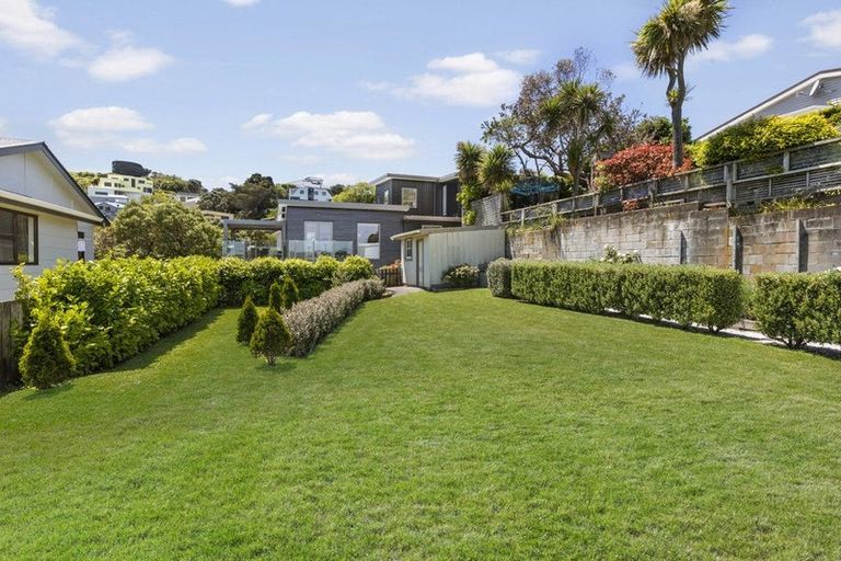 Photo of property in 201 Townsend Road, Miramar, Wellington, 6022