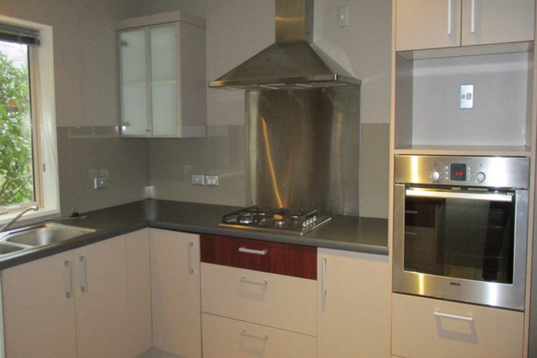 Photo of property in 22b Taupata Street, Redcliffs, Christchurch, 8081