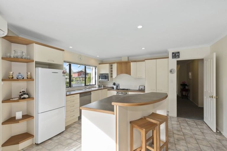 Photo of property in 14 John Webb Drive, Glenview, Hamilton, 3206