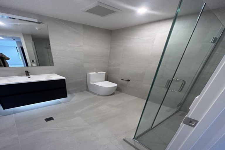 Photo of property in 9/7 Northlake Drive, Wanaka, 9305