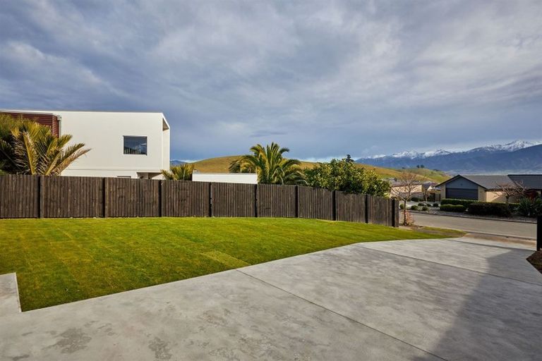 Photo of property in 20 Miromiro Drive, Kaikoura, 7300