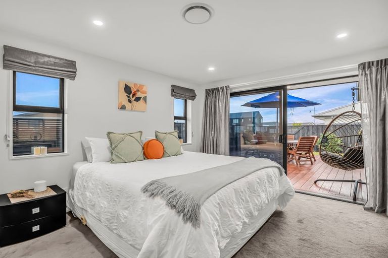 Photo of property in 4 Hapua Lane, Pegasus, 7612