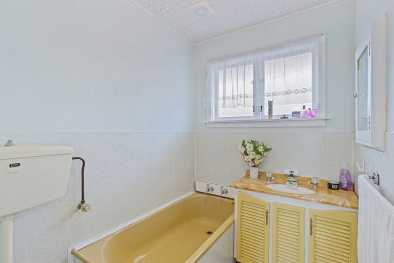 Photo of property in 91 Bickerton Street, Wainoni, Christchurch, 8061