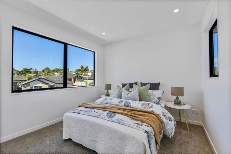 Photo of property in 26 Sari Place, Massey, Auckland, 0614