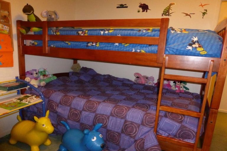 Photo of property in 18 Washington Place, Havelock North, 4130