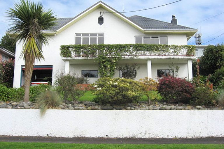 Photo of property in 14 Havelock Place, Blagdon, New Plymouth, 4310