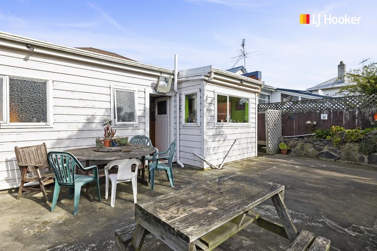 Photo of property in 174 South Road, Caversham, Dunedin, 9012