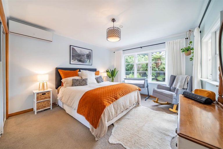 Photo of property in 38 Jocelyn Crescent, Pinehaven, Upper Hutt, 5019