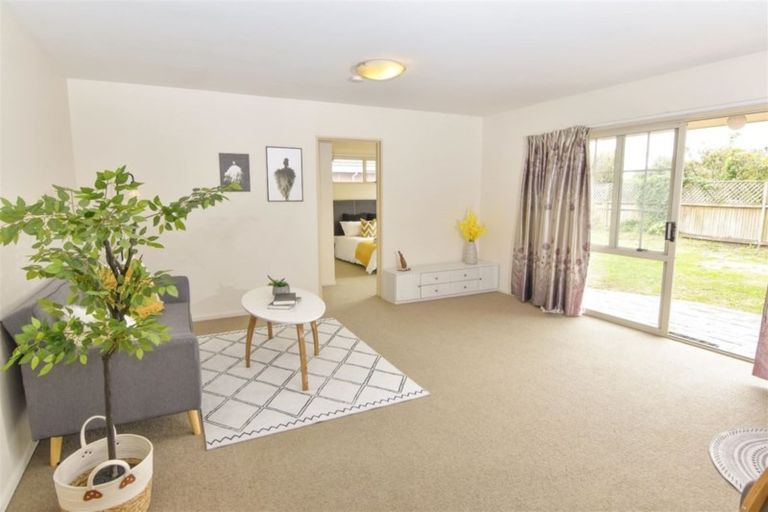 Photo of property in 2 Westlake Drive, Halswell, Christchurch, 8025